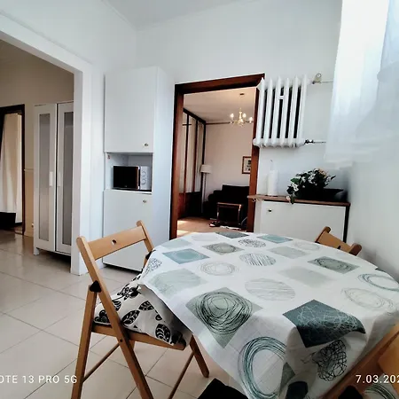 K2215 Grand-tourist Apartment