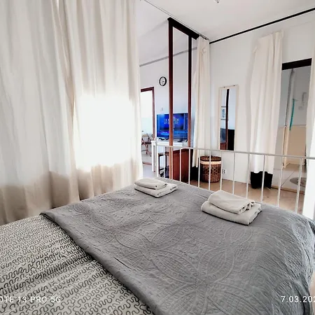 K2215 Grand-tourist Apartment